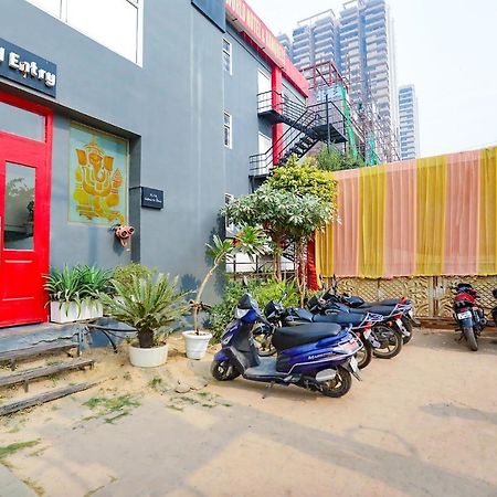 Fabhotel Golden World 加济阿巴德 外观 照片