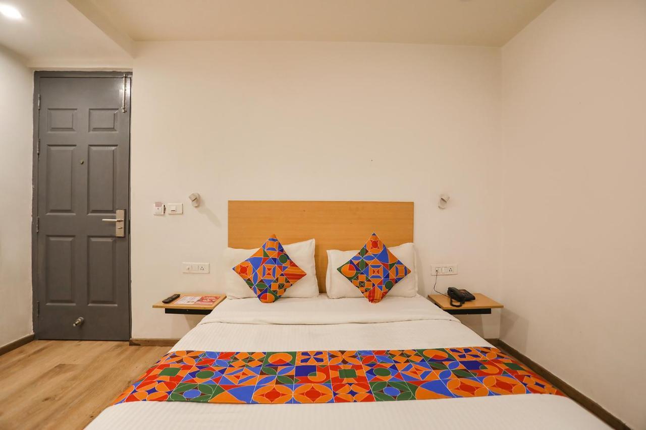 Fabhotel Golden World 加济阿巴德 外观 照片