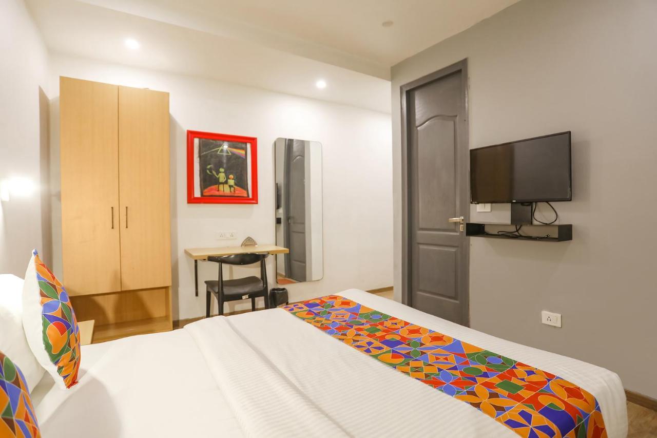 Fabhotel Golden World 加济阿巴德 外观 照片